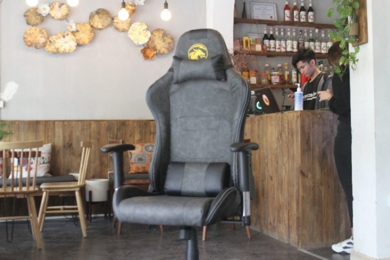Gaming chair EGC205