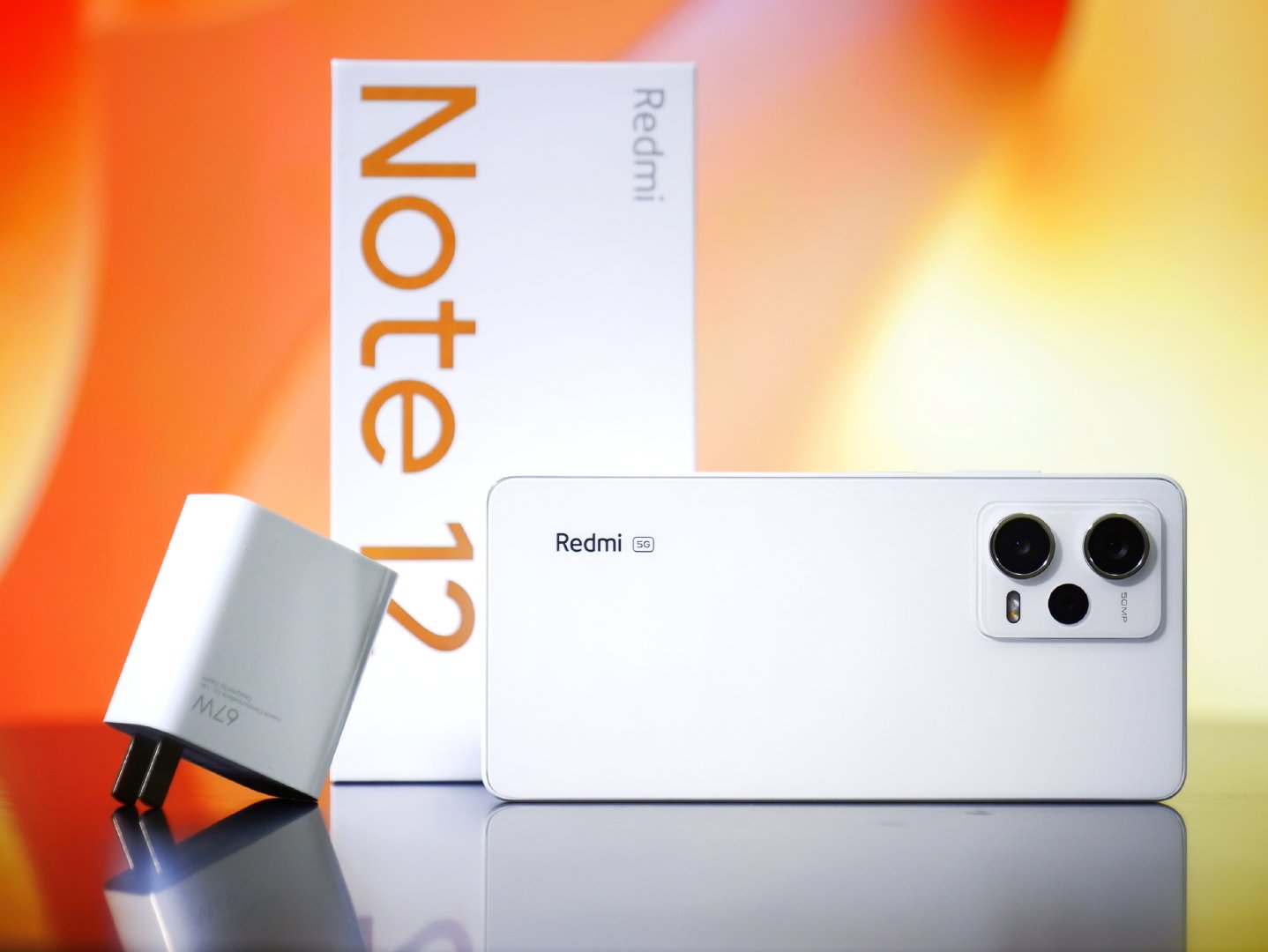 Ảnh thực tế Redmi Note 12 Pro: Thiết kế quen thuộc, chip Dimensity 1080, giá dưới 6 triệu đồng - Ảnh 3. Ảnh thực tế Redmi Note 12 Pro: Thiết kế quen thuộc, chip Dimensity 1080, giá dưới 6 triệu đồng - Ảnh 3.