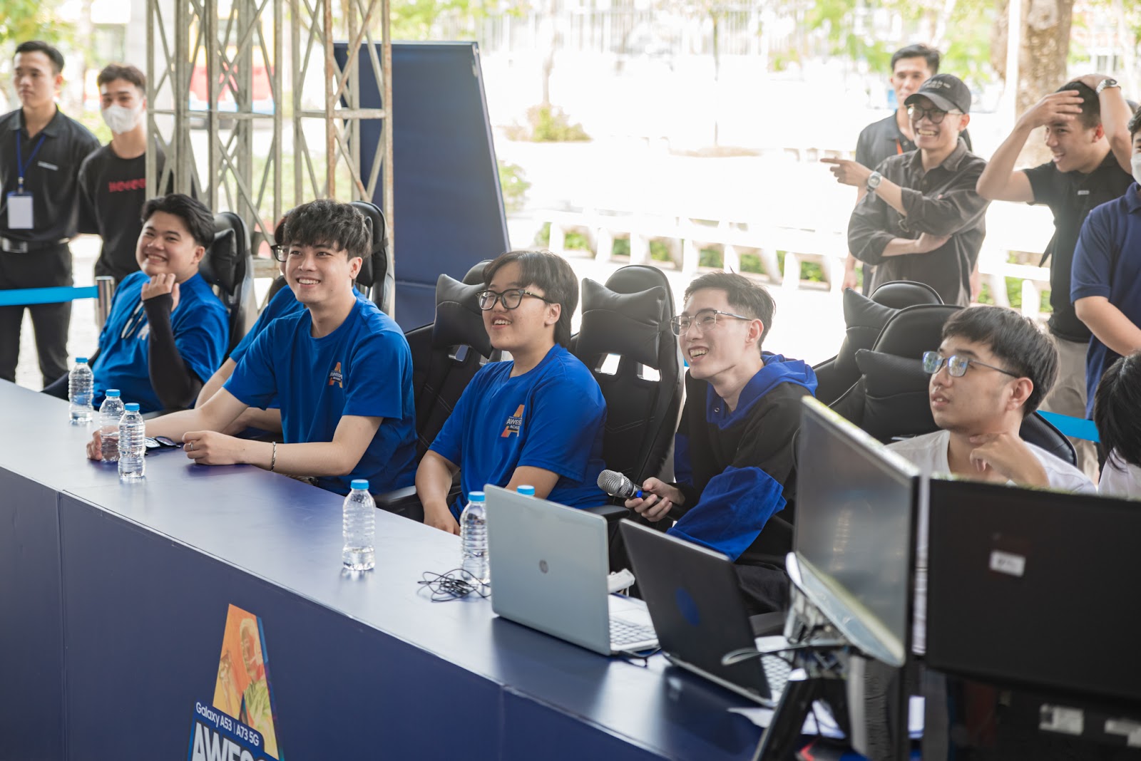 Cực hot: Awesome Academy Tour tiếp tục đổ bộ Trường Đại học HUTECH - Ảnh 3. Cực hot: Awesome Academy Tour tiếp tục đổ bộ Trường Đại học HUTECH - Ảnh 3.