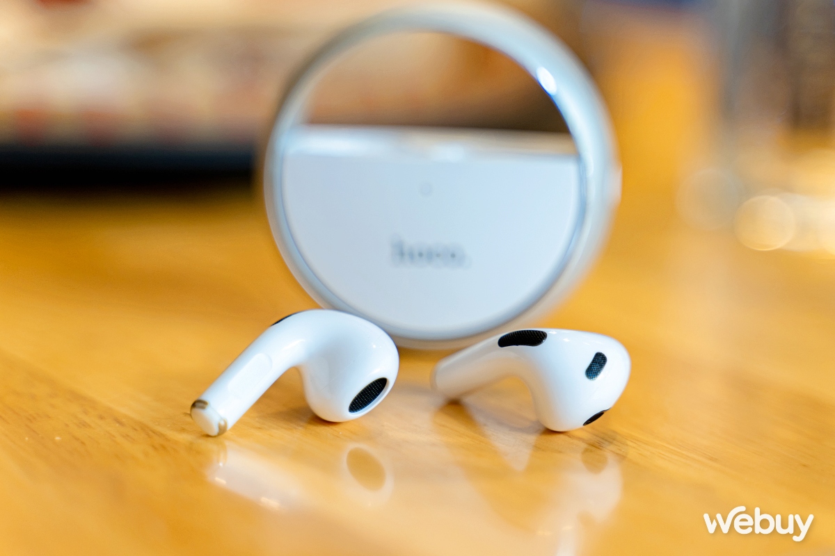 Tai nghe Hoco EW23: Hộp sạc xoay tròn lạ mắt, thiết kế y hệt AirPods 3, giá rất rẻ - Ảnh 6. Tai nghe Hoco EW23: Hộp sạc xoay tròn lạ mắt, thiết kế y hệt AirPods 3, giá rất rẻ - Ảnh 6.