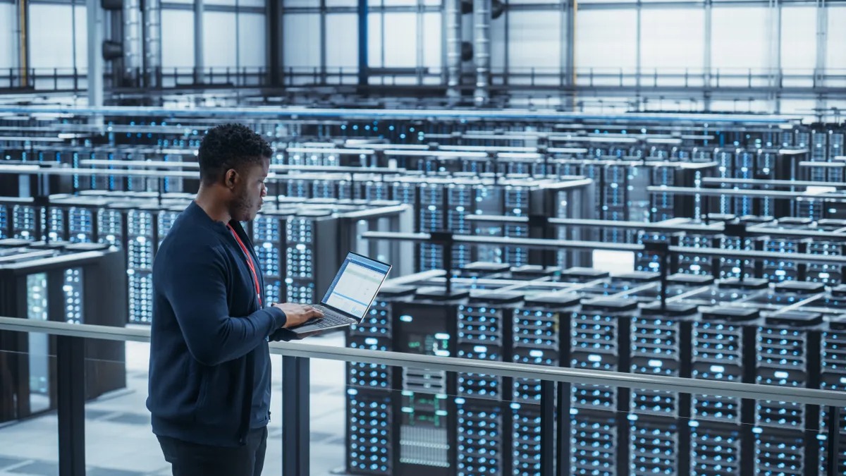 Không chỉ cá mập, bạn có thể sớm phải đổ lỗi mất mạng Internet cho biến đổi khí hậu - Ảnh 1. Không chỉ cá mập, bạn có thể sớm phải đổ lỗi mất mạng Internet cho biến đổi khí hậu - Ảnh 1.