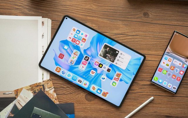 Ảnh thực tế Huawei MatePad Pro 11 inch: Thiết kế đẹp cùng màn hình viền siêu mỏng - Ảnh 7. Ảnh thực tế Huawei MatePad Pro 11 inch: Thiết kế đẹp cùng màn hình viền siêu mỏng - Ảnh 7.
