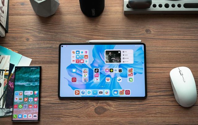 Ảnh thực tế Huawei MatePad Pro 11 inch: Thiết kế đẹp cùng màn hình viền siêu mỏng - Ảnh 8. Ảnh thực tế Huawei MatePad Pro 11 inch: Thiết kế đẹp cùng màn hình viền siêu mỏng - Ảnh 8.