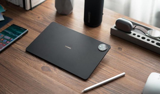 Ảnh thực tế Huawei MatePad Pro 11 inch: Thiết kế đẹp cùng màn hình viền siêu mỏng - Ảnh 2. Ảnh thực tế Huawei MatePad Pro 11 inch: Thiết kế đẹp cùng màn hình viền siêu mỏng - Ảnh 2.