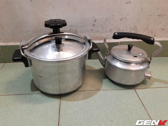 Ám ảnh nồi áp suất Liên Xô nổ như bom khiến tôi sợ hãi suốt 40 năm, ai ngờ nồi áp suất bây giờ đã tiến hóa xịn sò đến thế!!! - Ảnh 1. Ám ảnh nồi áp suất Liên Xô nổ như bom khiến tôi sợ hãi suốt 40 năm, ai ngờ nồi áp suất bây giờ đã tiến hóa xịn sò đến thế!!! - Ảnh 1.