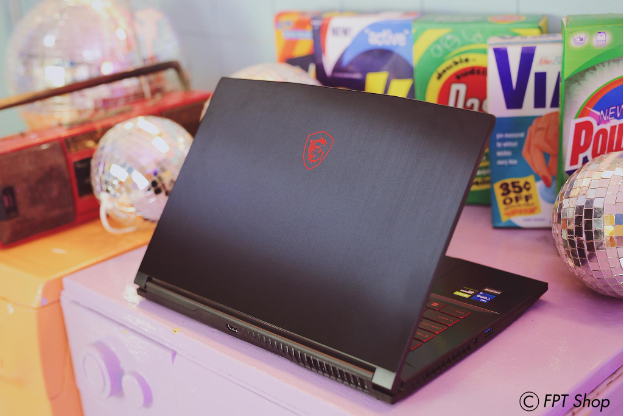 Laptop chơi game giảm đến 6 triệu và nhận thêm bộ quà 1,5 triệu khi mua tại FPT Shop - Ảnh 2. Laptop chơi game giảm đến 6 triệu và nhận thêm bộ quà 1,5 triệu khi mua tại FPT Shop - Ảnh 2.