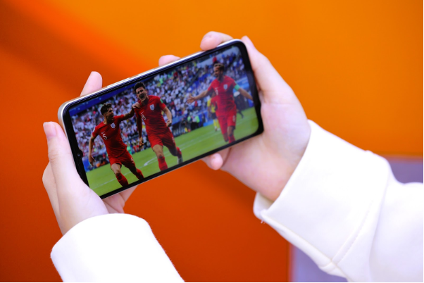 vivo Y35 sức mạnh RAM đến 16GB - Lựa chọn đáng cân nhắc cuối năm 2022 - Ảnh 2. vivo Y35 sức mạnh RAM đến 16GB - Lựa chọn đáng cân nhắc cuối năm 2022 - Ảnh 2.