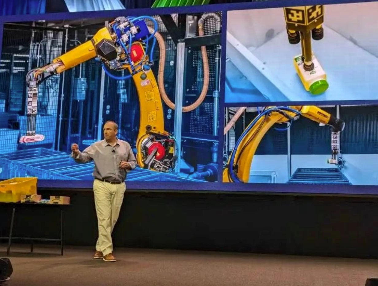 Tham vọng tự động hóa của Amazon: Để robot xử lý hàng triệu đơn hàng, dự tính thiết lập quy mô công nghệ ‘khủng’ - Ảnh 1. Tham vọng tự động hóa của Amazon: Để robot xử lý hàng triệu đơn hàng, dự tính thiết lập quy mô công nghệ ‘khủng’ - Ảnh 1.