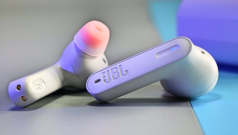 3s602gpfeskhp-1 JBL T230NC